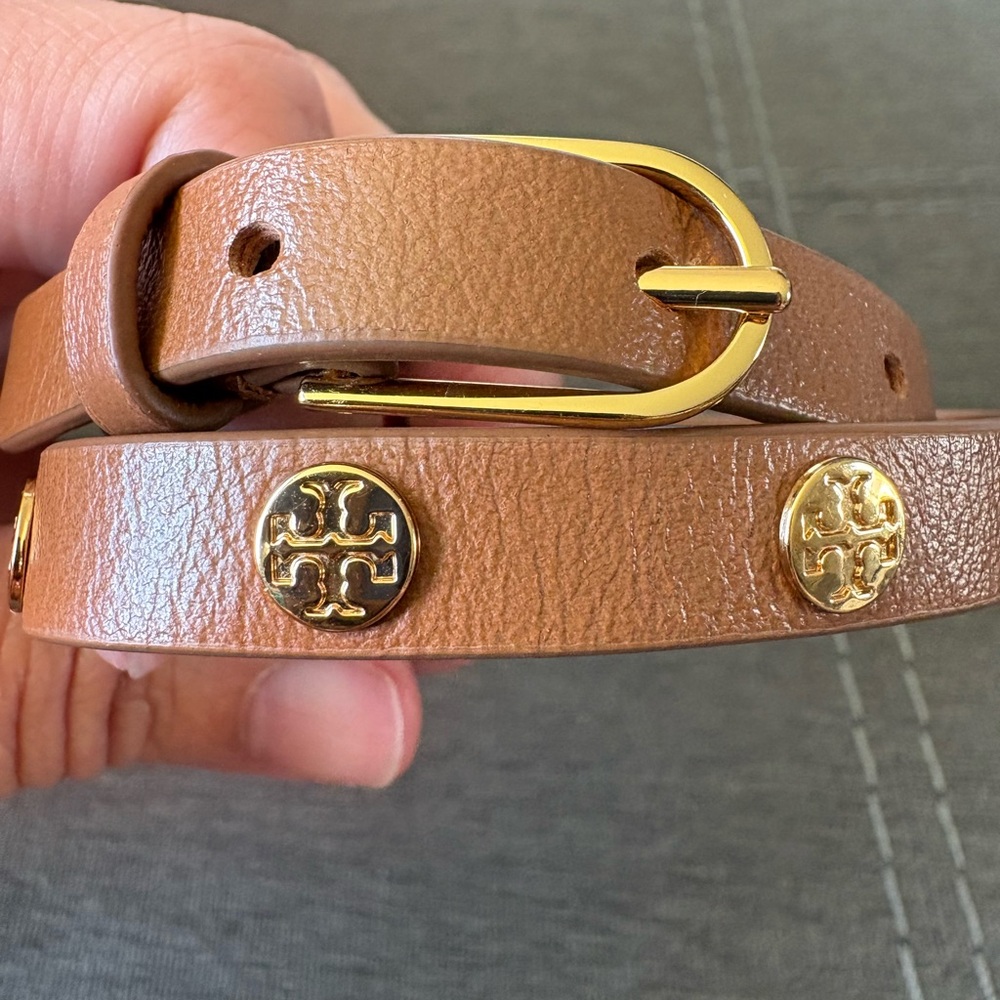 Tory Burch Tan Leather Logo Studded Double Wrap Bracelet - Picture 2 of 7